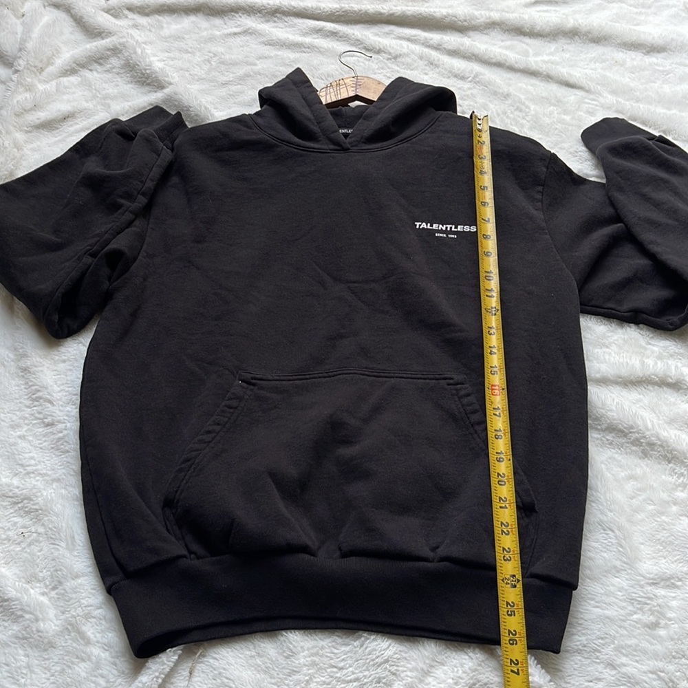 Talentless men’s hoodie circle logo heavyweight - Picture 5 of 6